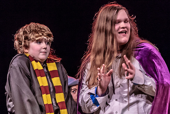 221108-1545