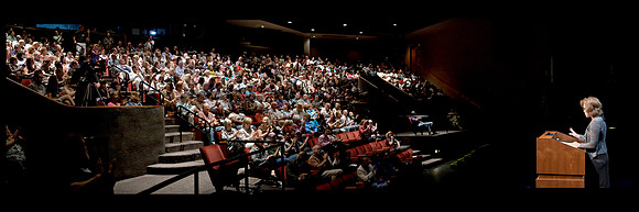 20120821-1282-83-84 (Faculty2012Convocation