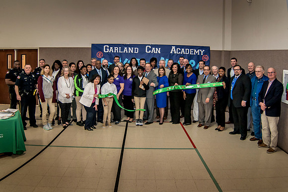 20170125-4918 GarlandCanAcademy RibbonCutting LABEL