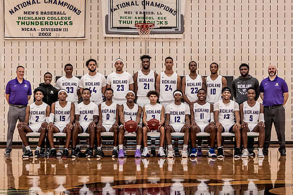 +20200109-0059 (2020 Basketball Team 8x12