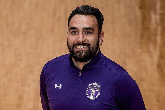 20191029-0090 RaulHerrera,HeadCoach