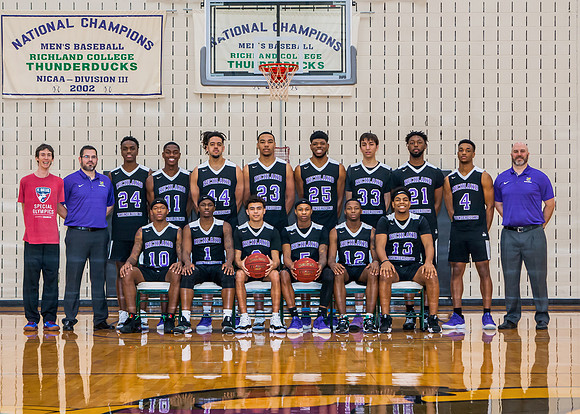 ++20190122-0310 Richland-2019-Men'sBasketballTeam