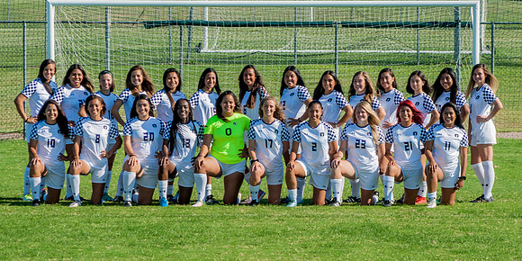 +20180829a-3575 Richland_2018_WomensSoccerTeam