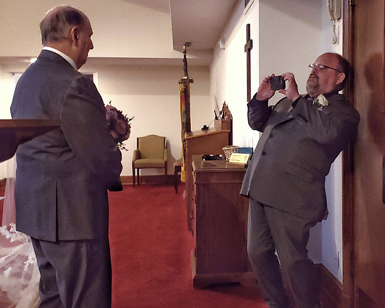 ©230603_1115 SteveBarnes' Last Photo before Karolyn walks wedding aisle with her father