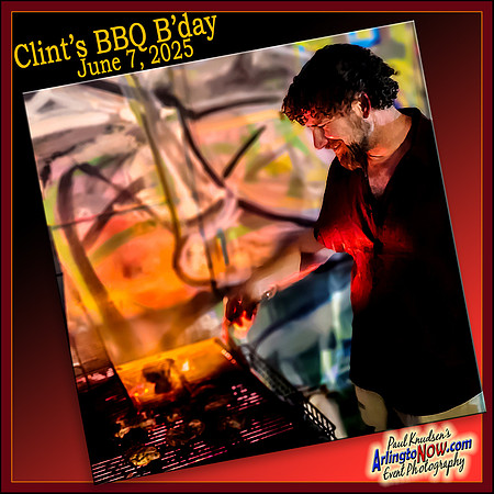 + 220003 Clint's BBQ B'day LABEL