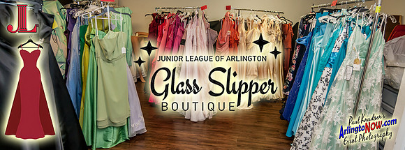 +++5251 JLA GlassSlipperBoutique COVER
